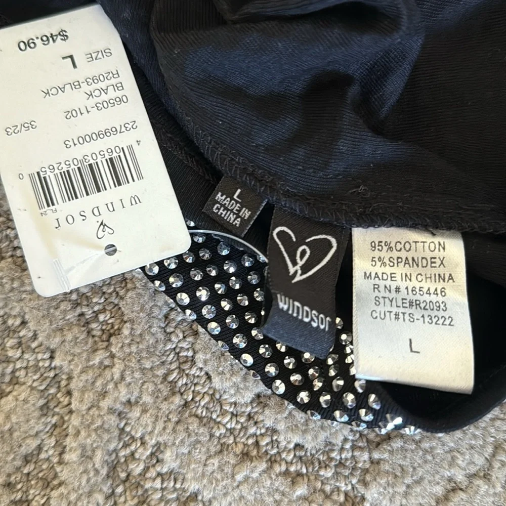 NWT sparkle romper - Picture 5 of 5